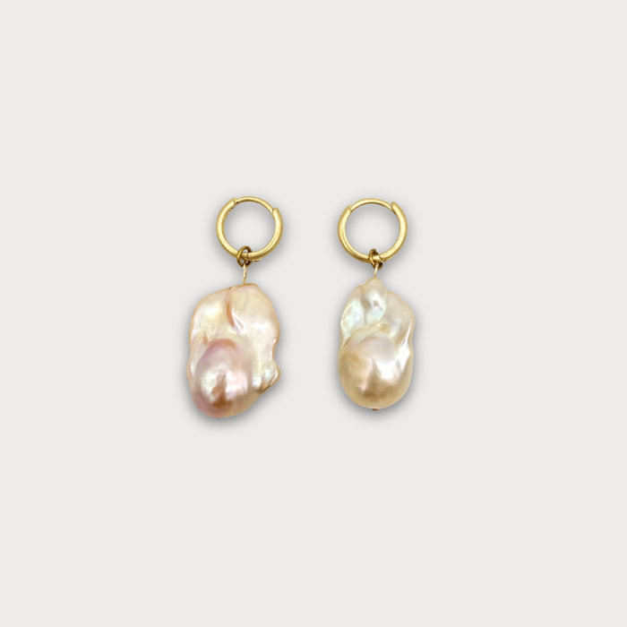 EARRINGS || Aura